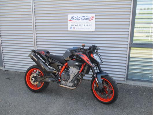 KTM 890 DUKE R